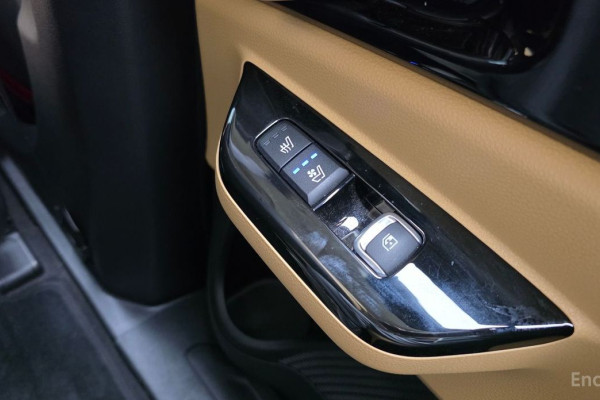 2023 Kia Carnival с пробегом 75 673 км