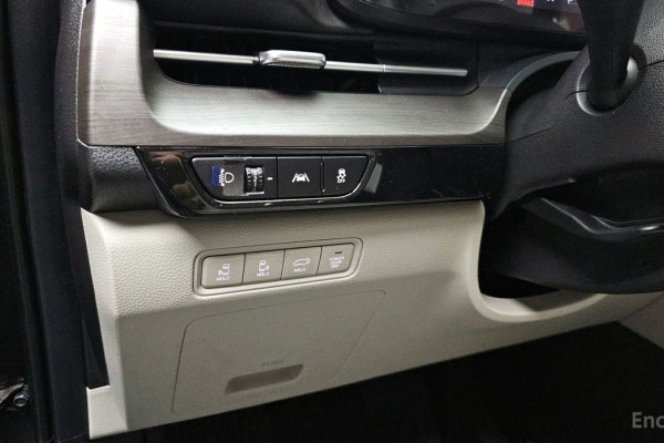 2022 Kia Carnival с пробегом 33 321 км