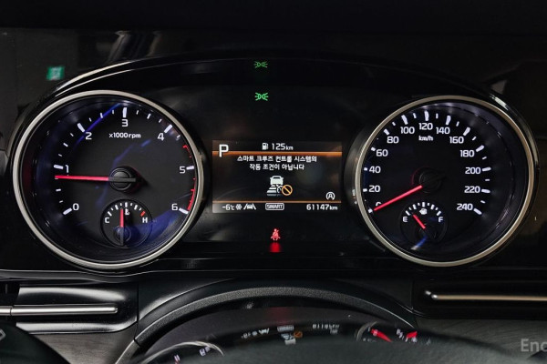 2022 Kia Carnival с пробегом 61 147 км