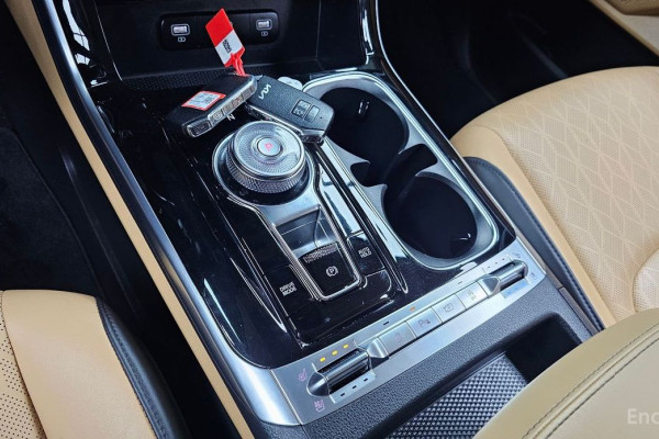 2022 Kia Carnival с пробегом 61 147 км