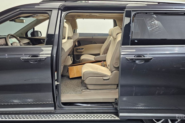 2021 Kia Carnival с пробегом 63 887 км