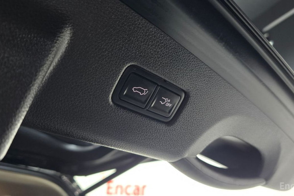 2022 Kia Carnival с пробегом 56 141 км