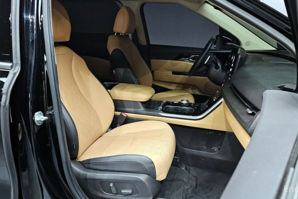 2022 Kia Carnival с пробегом 111 924 км