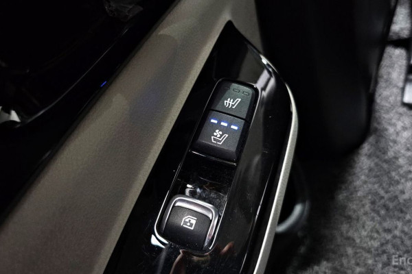 2022 Kia Carnival с пробегом 33 321 км