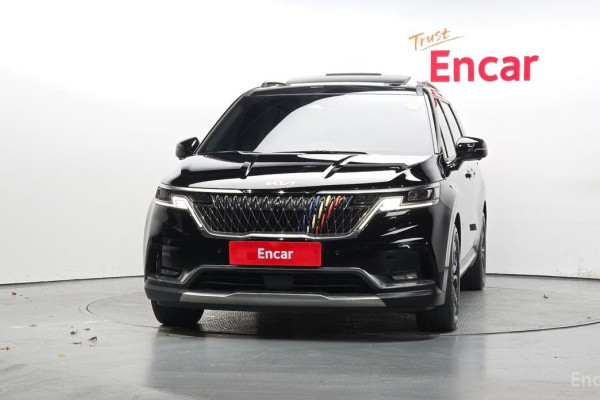 2023 Kia Carnival с пробегом 79 964 км