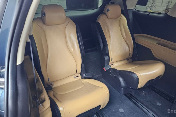 2022 Kia Carnival с пробегом 61 147 км