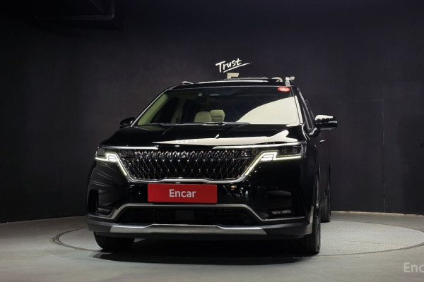 2022 Kia Carnival с пробегом 32 979 км