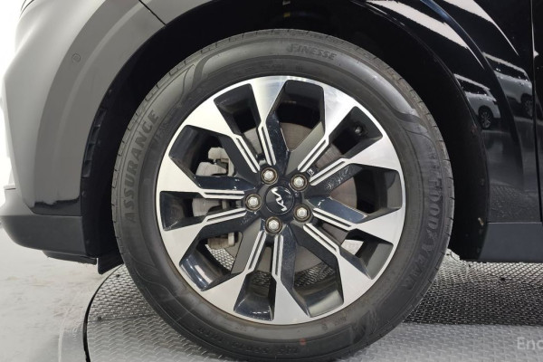 2022 Kia Carnival с пробегом 25 060 км