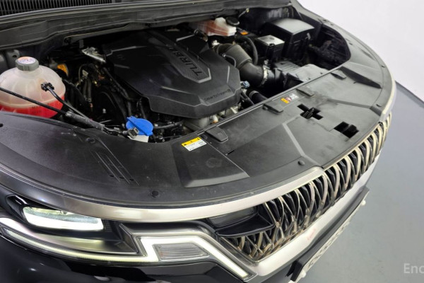 2023 Kia Carnival с пробегом 71 402 км