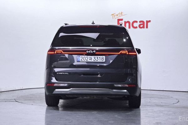 2021 Kia Carnival с пробегом 38 307 км