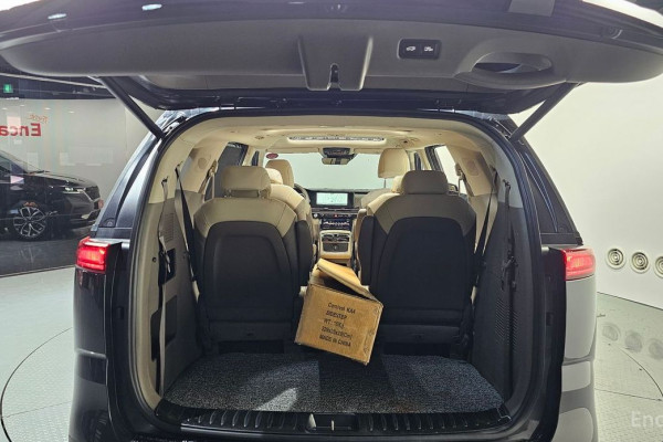 2021 Kia Carnival с пробегом 63 887 км