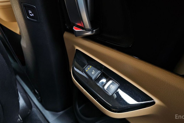 2022 Kia Carnival с пробегом 111 924 км