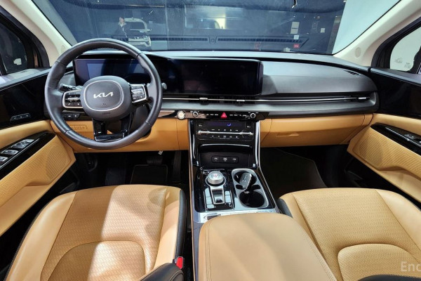 2023 Kia Carnival с пробегом 29 418 км