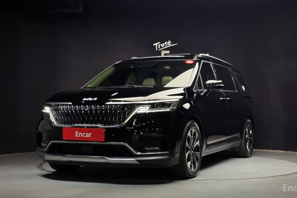 2022 Kia Carnival с пробегом 32 979 км