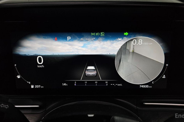 2022 Kia Carnival с пробегом 74 935 км