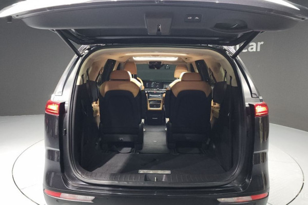 2021 Kia Carnival с пробегом 113 352 км