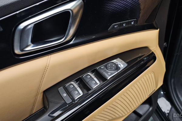 2022 Kia Carnival с пробегом 74 935 км