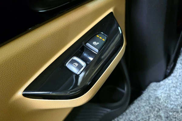 2023 Kia Carnival с пробегом 71 402 км