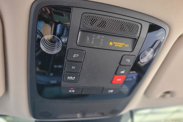 2023 Kia Carnival с пробегом 61 294 км