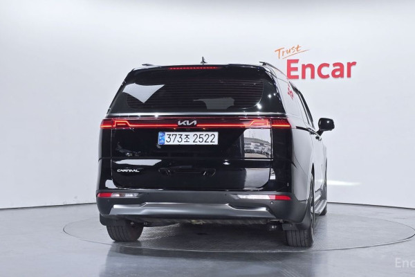 2023 Kia Carnival с пробегом 74 883 км