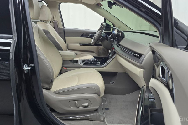 2022 Kia Carnival с пробегом 79 680 км