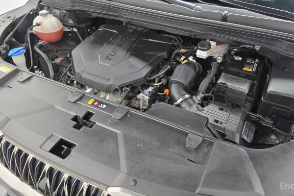 2023 Kia Carnival с пробегом 74 883 км