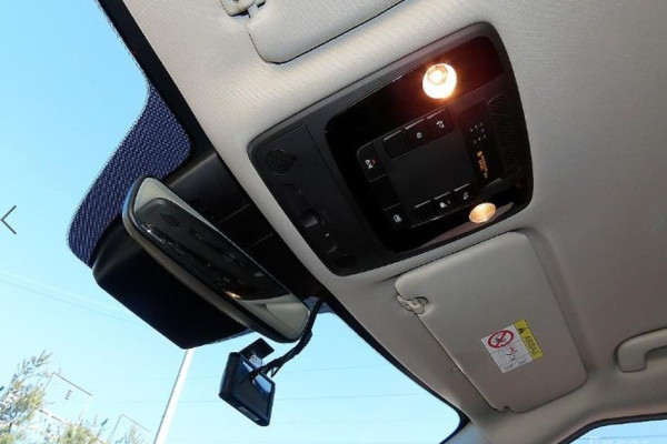 2022 Kia Carnival с пробегом 42 249 км