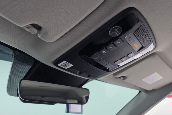 2021 Kia Carnival с пробегом 28 040 км