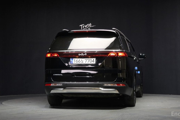 2023 Kia Carnival с пробегом 69 558 км