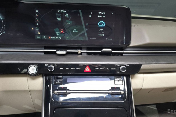 2023 Kia Carnival с пробегом 40 292 км