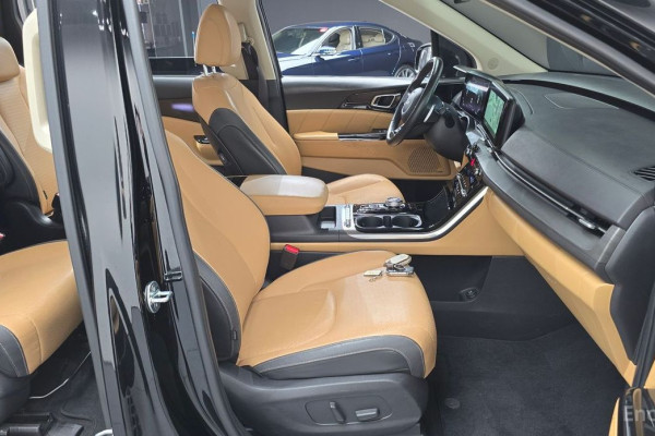 2023 Kia Carnival с пробегом 74 883 км