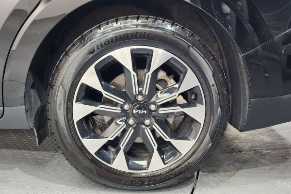 2023 Kia Carnival с пробегом 73 792 км