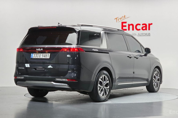 2023 Kia Carnival с пробегом 63 694 км