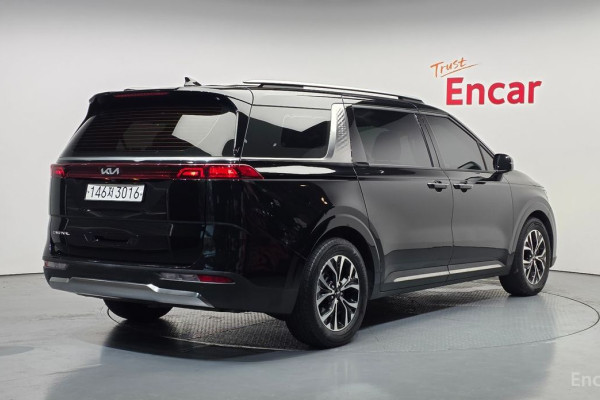 2022 Kia Carnival с пробегом 64 811 км