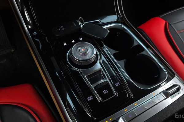 2023 Kia Carnival с пробегом 69 558 км