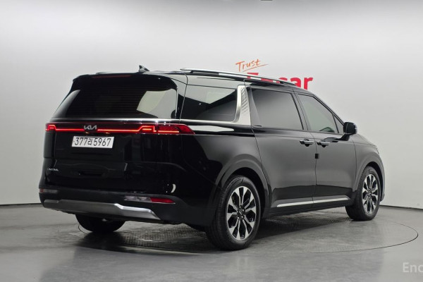 2023 Kia Carnival с пробегом 85 403 км