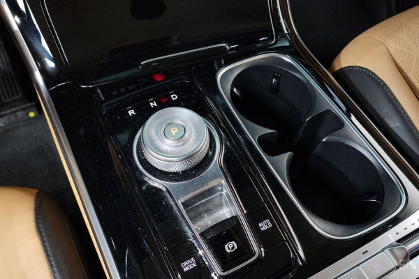 2023 Kia Carnival с пробегом 73 792 км