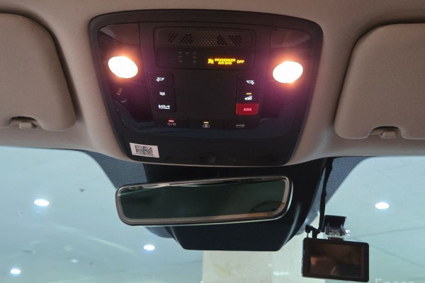 2023 Kia Carnival с пробегом 84 120 км