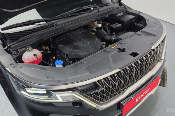 2022 Kia Carnival с пробегом 64 811 км