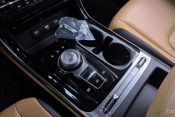 2023 Kia Carnival с пробегом 63 694 км