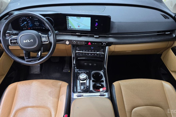 2023 Kia Carnival с пробегом 120 535 км