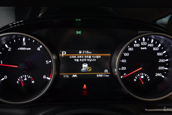 2022 Kia Carnival с пробегом 64 811 км