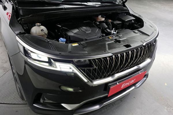 2023 Kia Carnival с пробегом 85 403 км