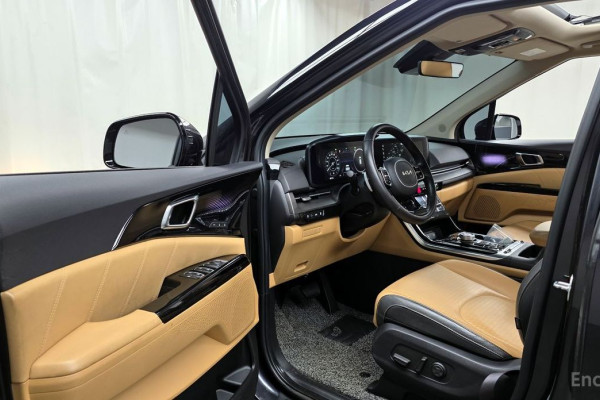 2023 Kia Carnival с пробегом 63 694 км