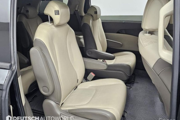 2022 Kia Carnival с пробегом 102 736 км