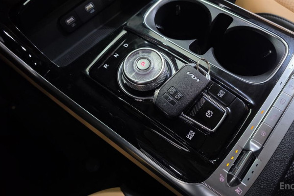 2022 Kia Carnival с пробегом 64 811 км