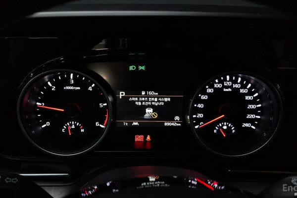 2021 Kia Carnival с пробегом 89 042 км