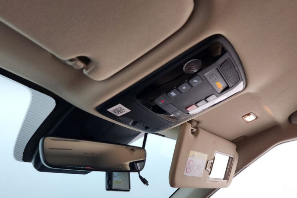 2023 Kia Carnival с пробегом 73 792 км