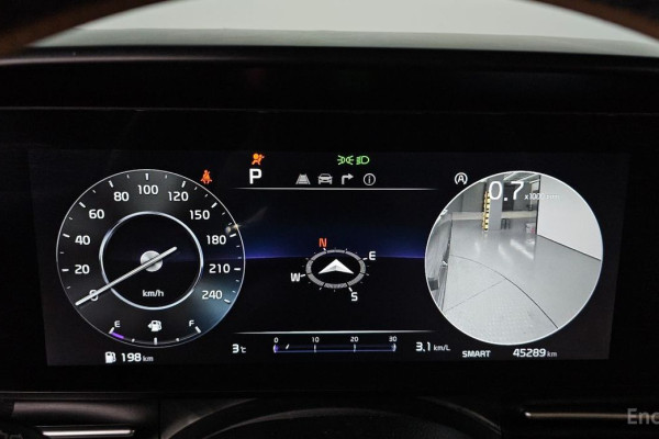 2023 Kia Carnival с пробегом 45 289 км