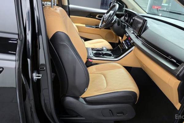 2023 Kia Carnival с пробегом 85 403 км